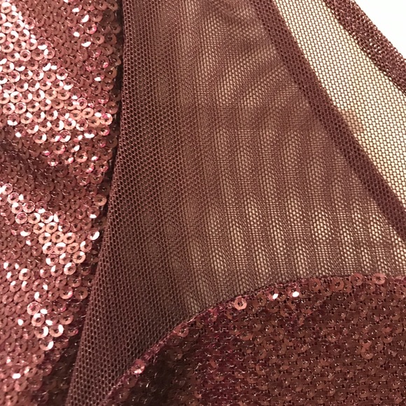 BCBG Maxazria Maroon mini dress - Picture 3 of 3